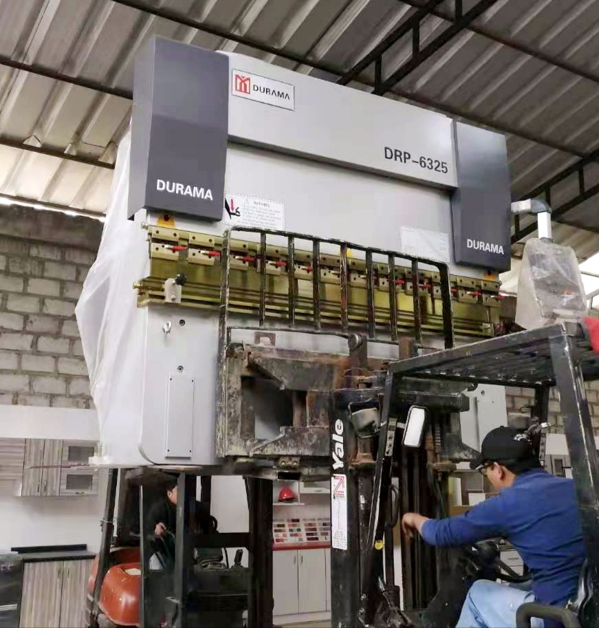 Durama демонстрирует приверженность поддержке пожизненной службы: быстрое решение для изгибной машины южноамериканского клиента