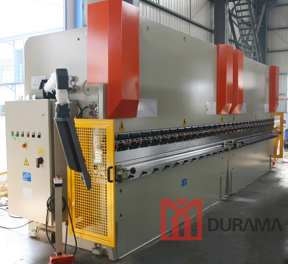 001 Пресс -тормоз в тандеме